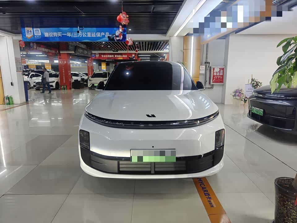 Li Auto Ideal L6