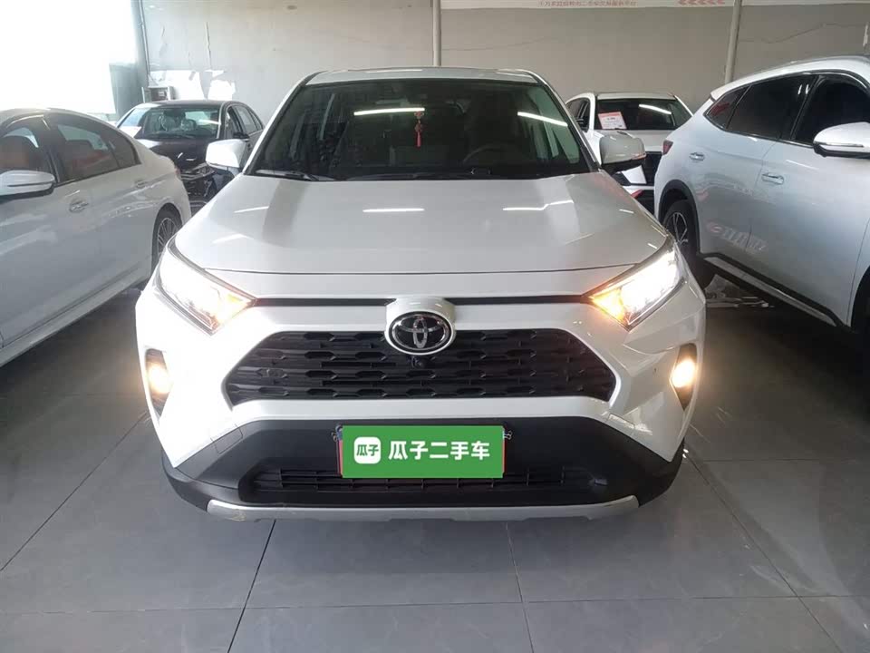 Toyota RAV4 Rongfang