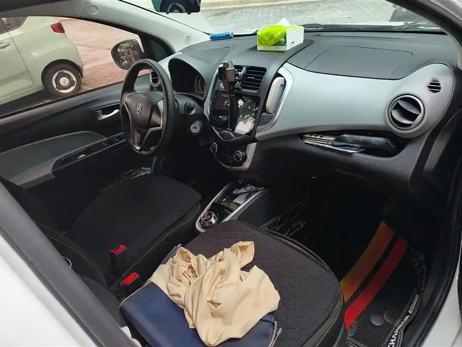 Changan Benben E-Star