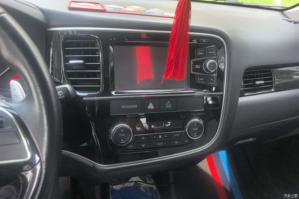 Mitsubishi Outlander, 2016 13