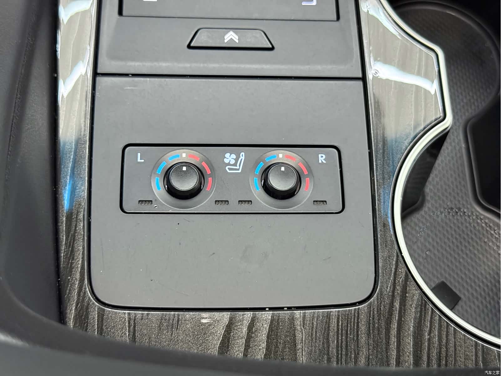 Lexus LM, 2023 18