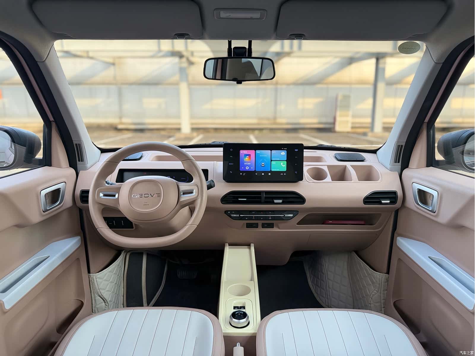 Geely Panda, 2023 все фото