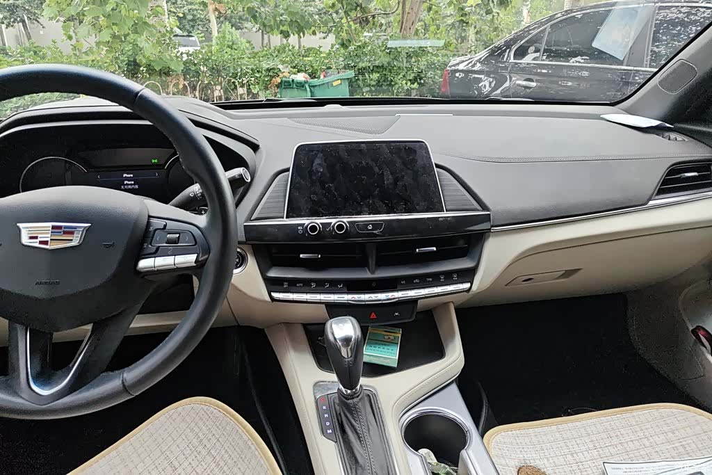 Cadillac CT4, 2024 13