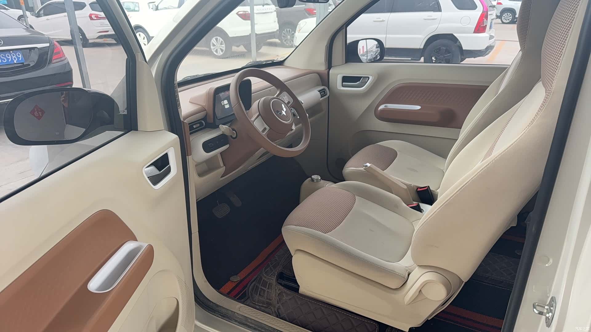 Wuling MINIEV, 2024 4