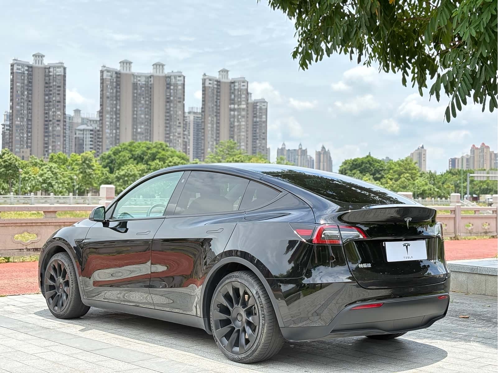 Tesla Model Y, 2021 7