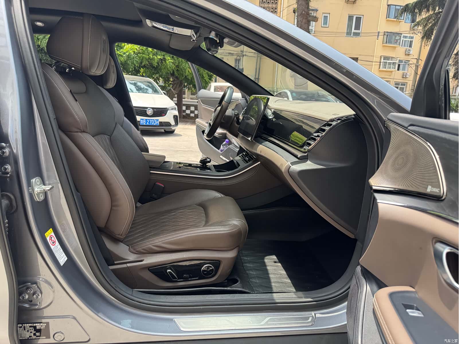 BYD Han, 2022 9
