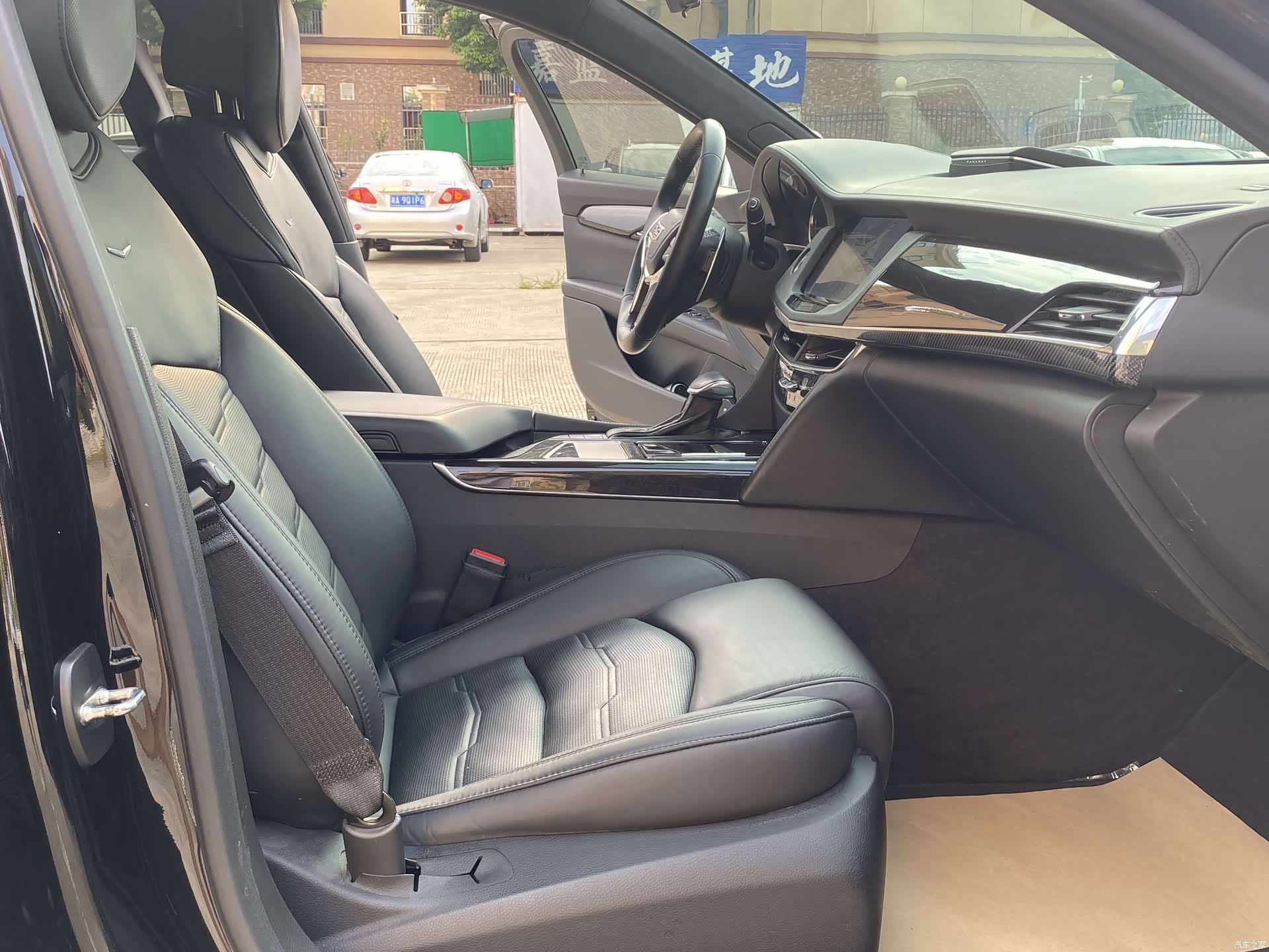 Cadillac CT6, 2018 9