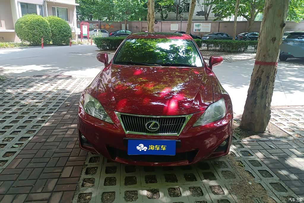 Lexus IS, 2013 2