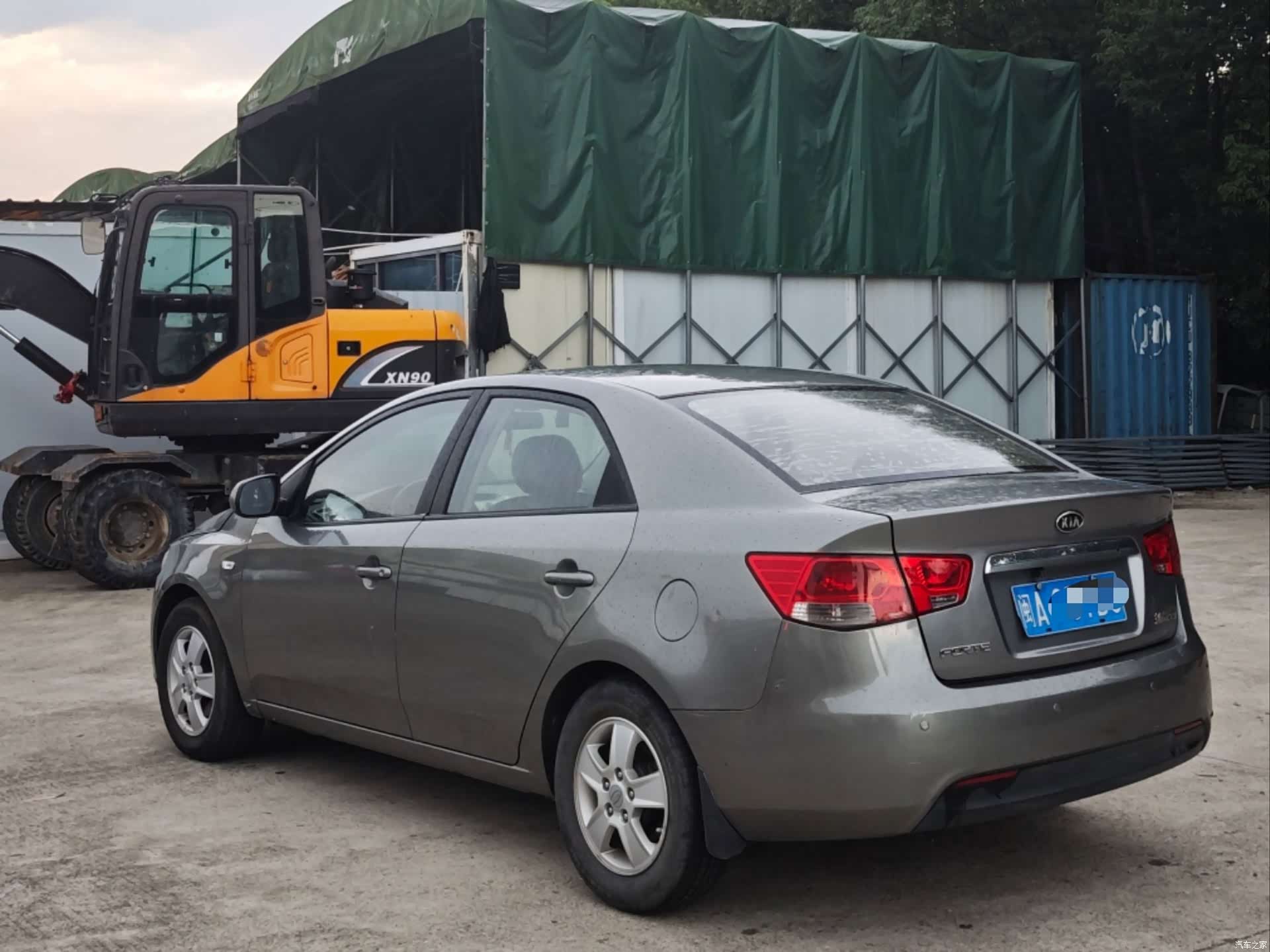 Kia GL, 2012 6