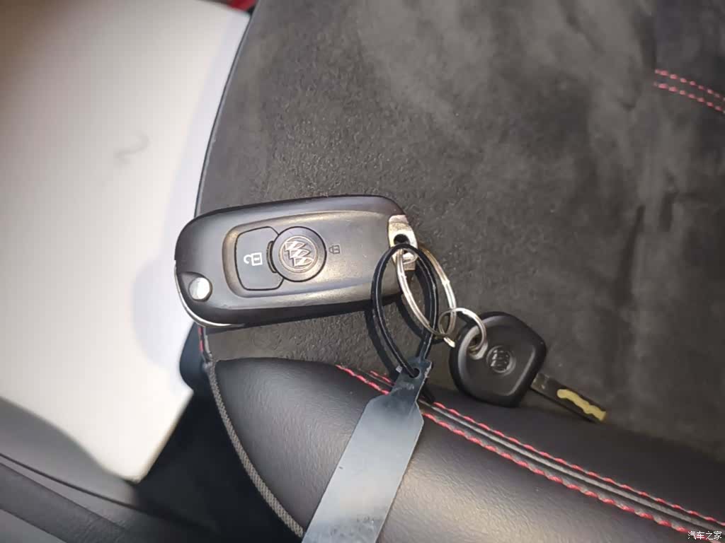 Buick Verano, 2019 9