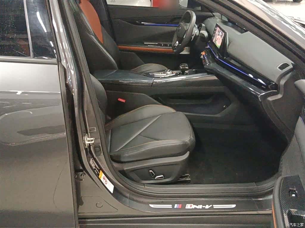 Changan UNI-V, 2023 25