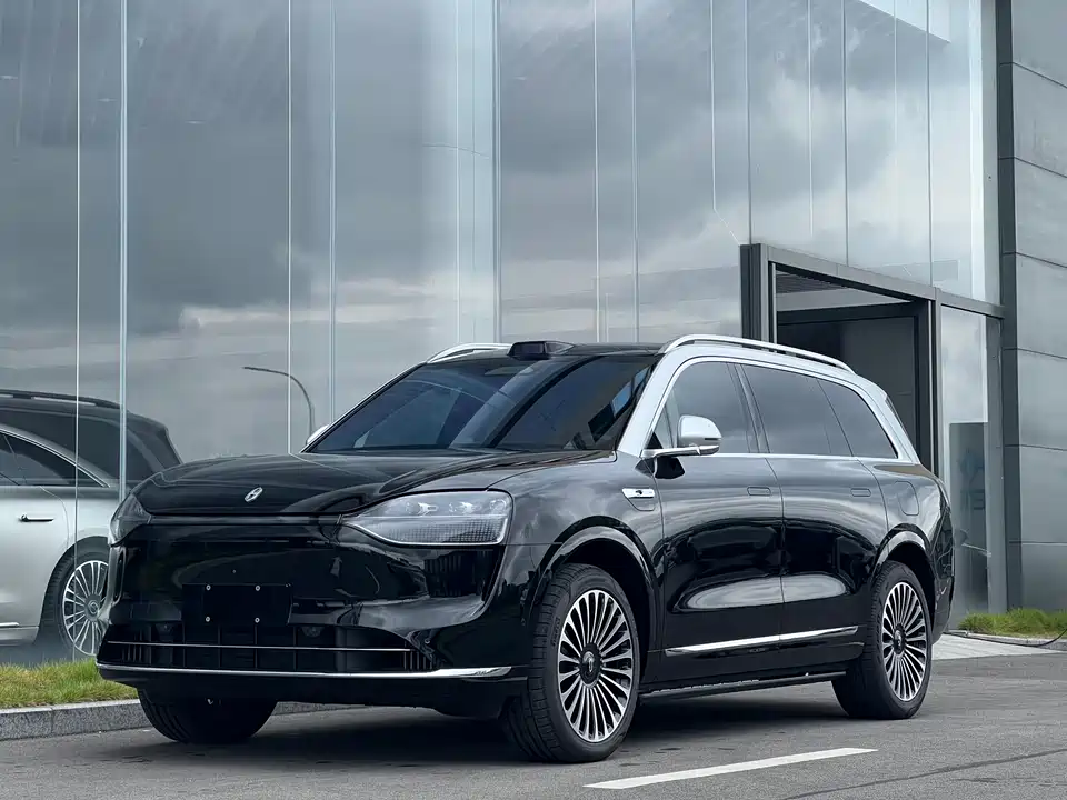 AITO Ask the world M9