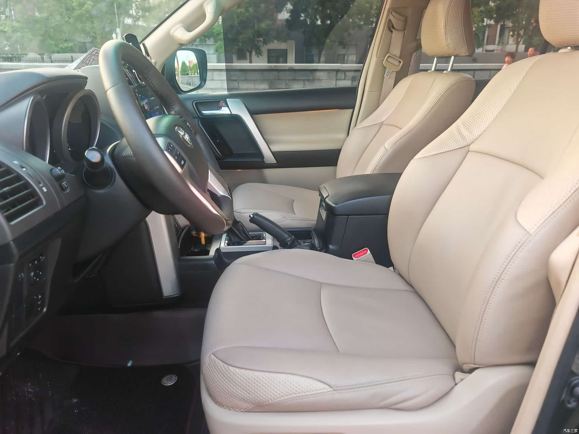 Toyota Prado, 2010 8