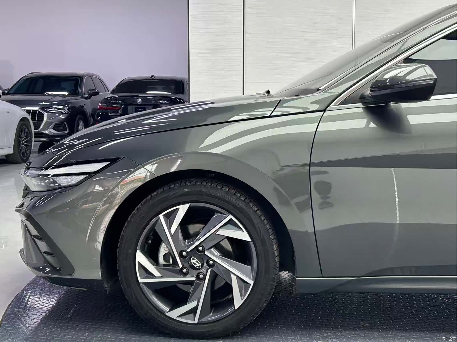 Hyundai Elantra, 2023 8