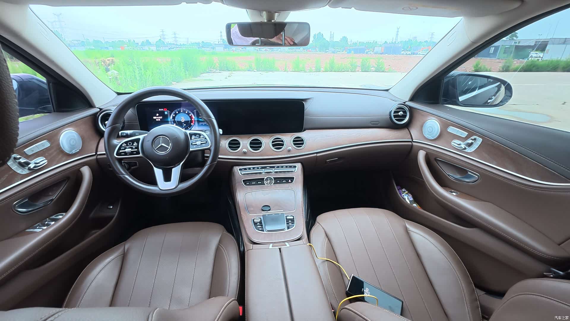 Mercedes-Benz E-Class, 2019 12