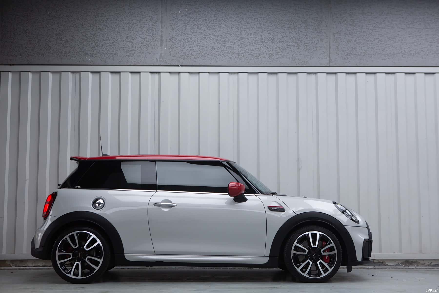 Mini Cooper, 2022 все фото