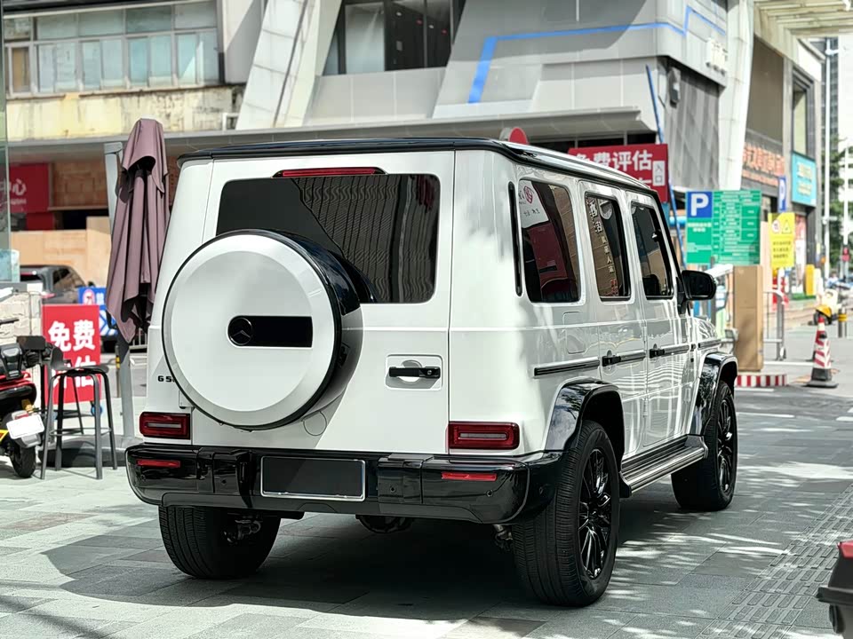 Mercedes-Benz G-class