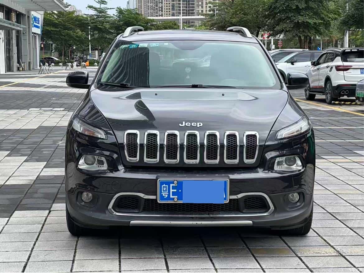 Jeep Cherokee, 2018 1