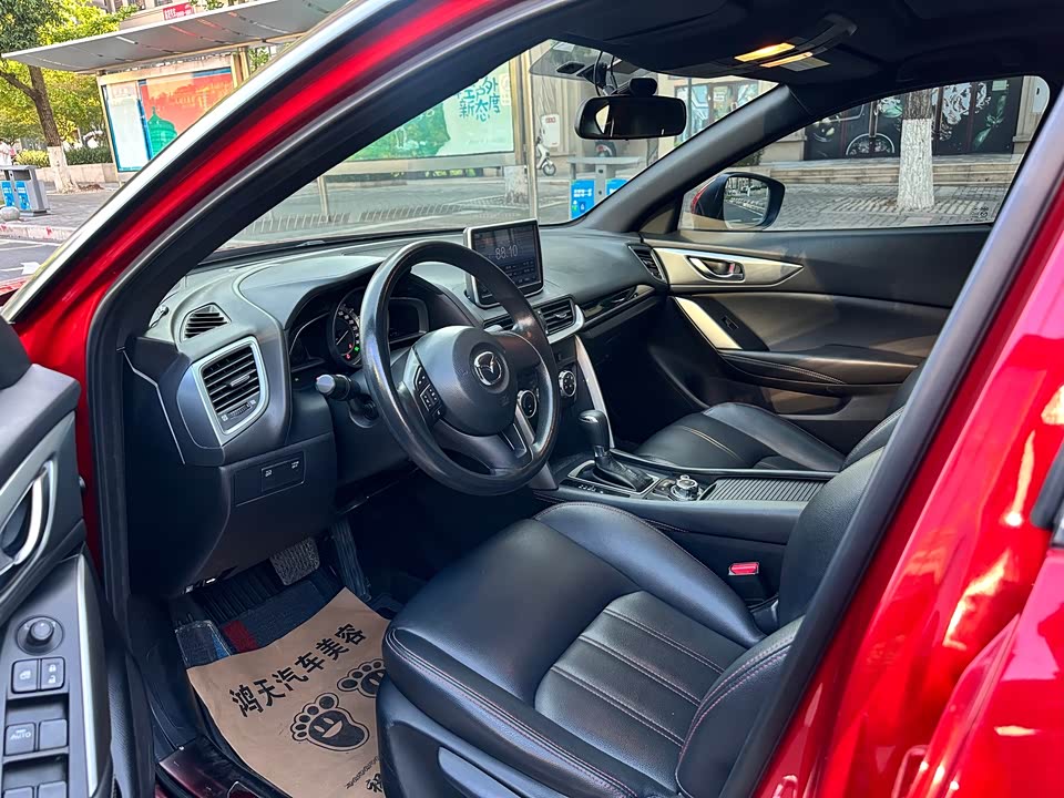 Mazda CX-4