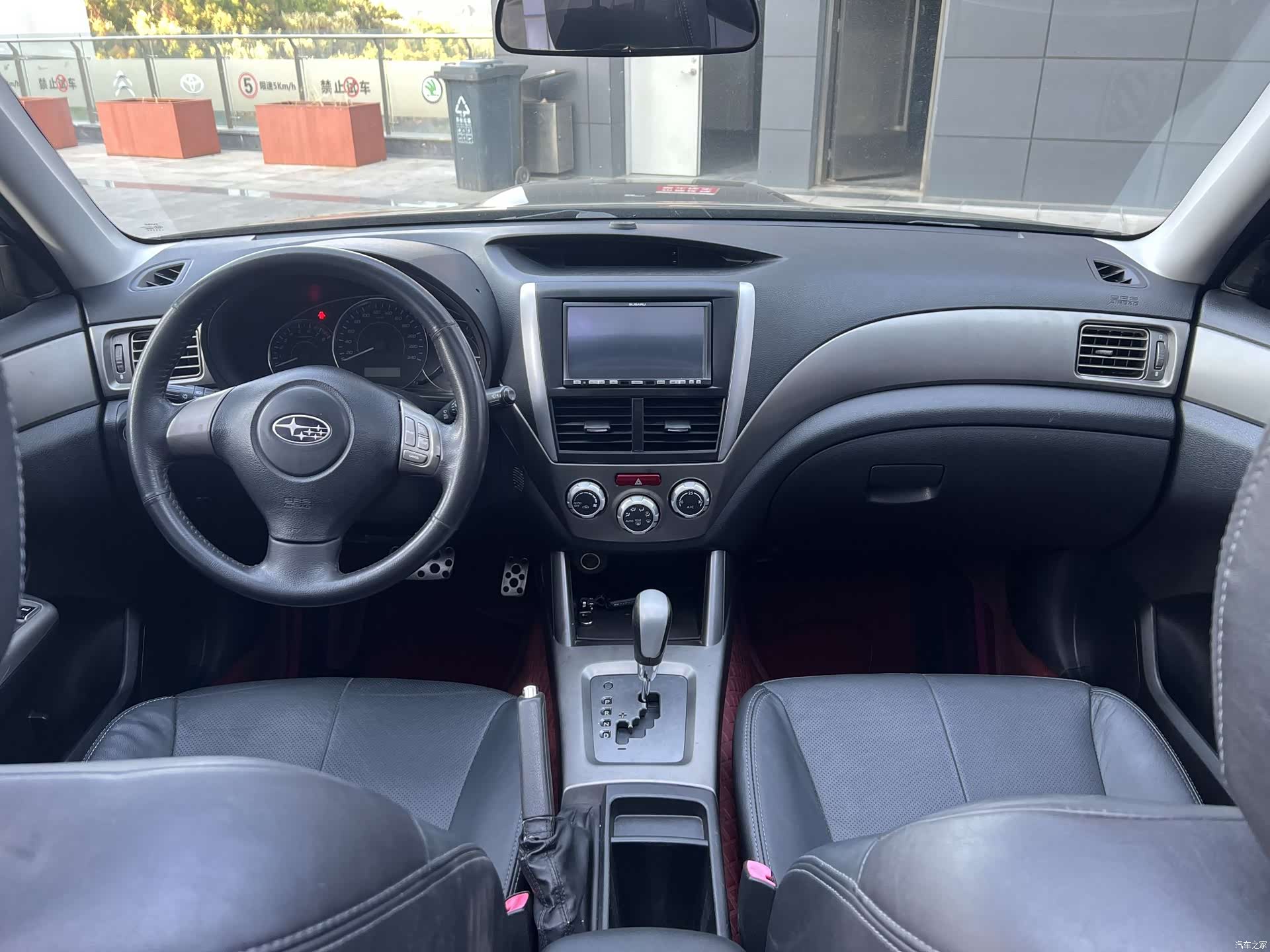 Subaru Forester, 2010 все фото