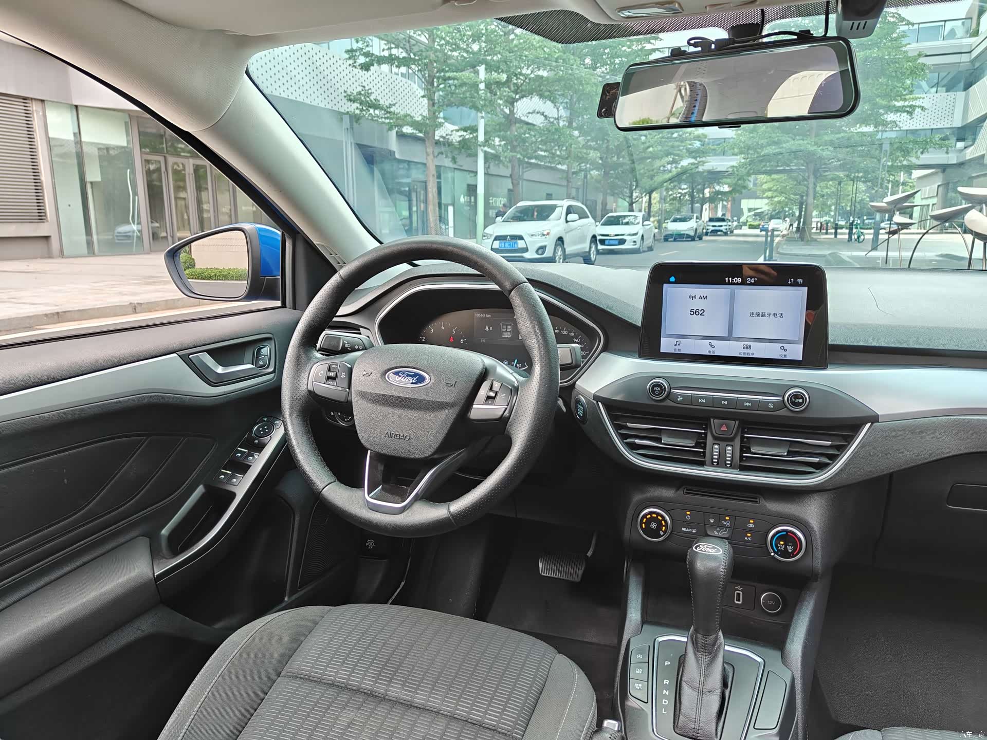 Ford Focus, 2019 все фото