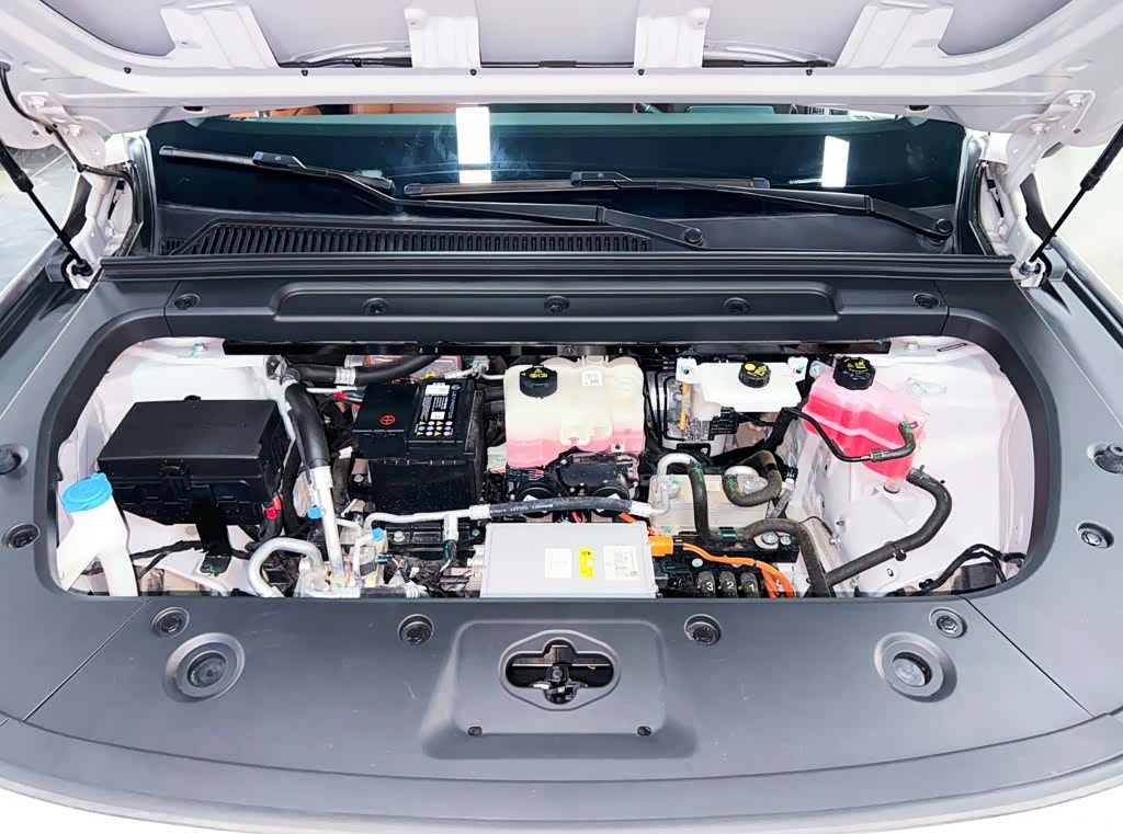 Leapmotor C10, 2025 16