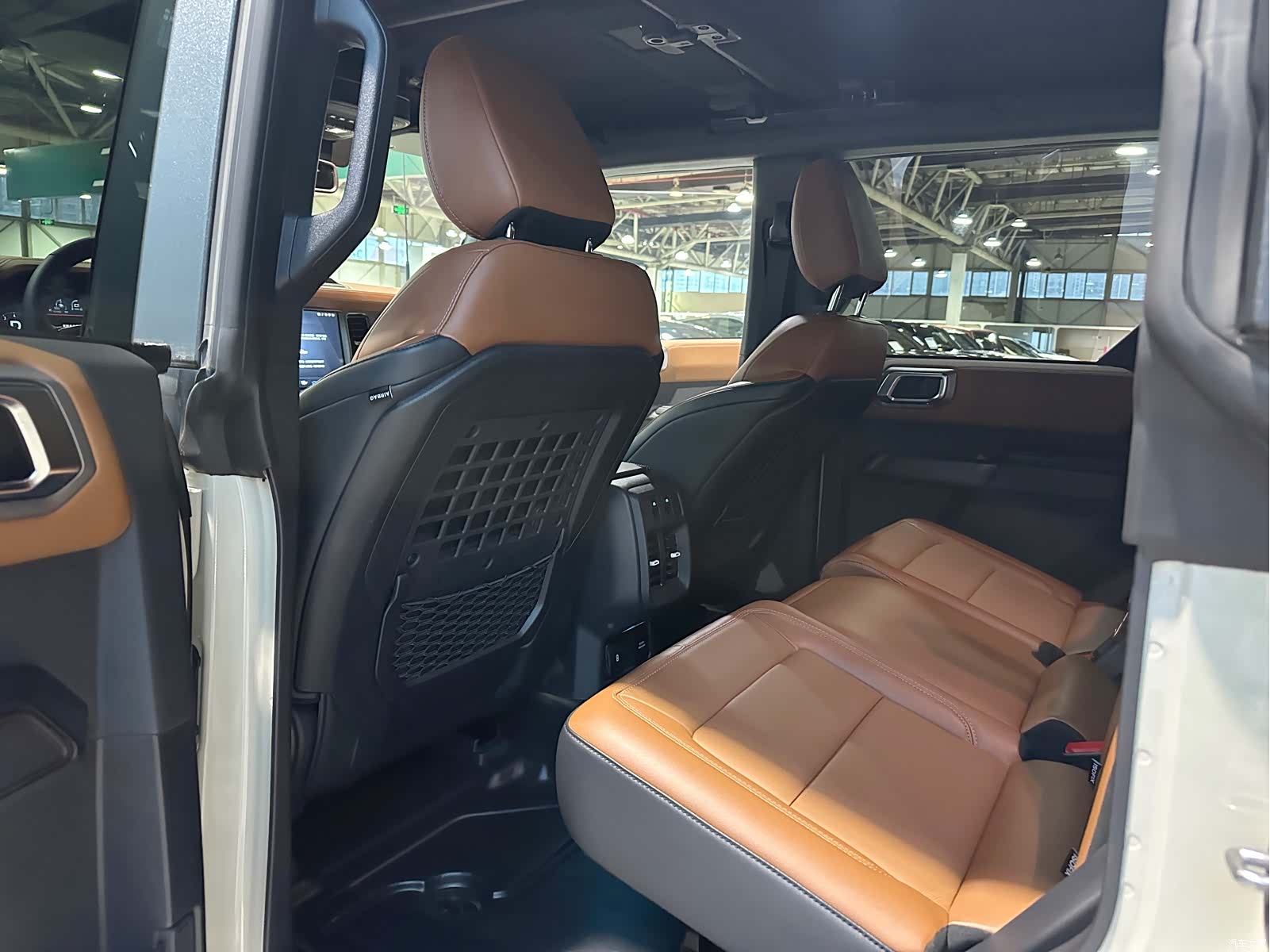 Ford Bronco, 2024 17