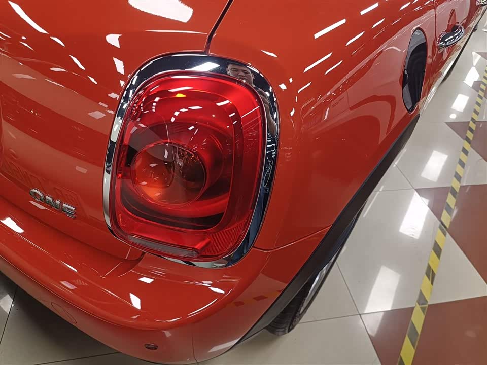 MINI MINI