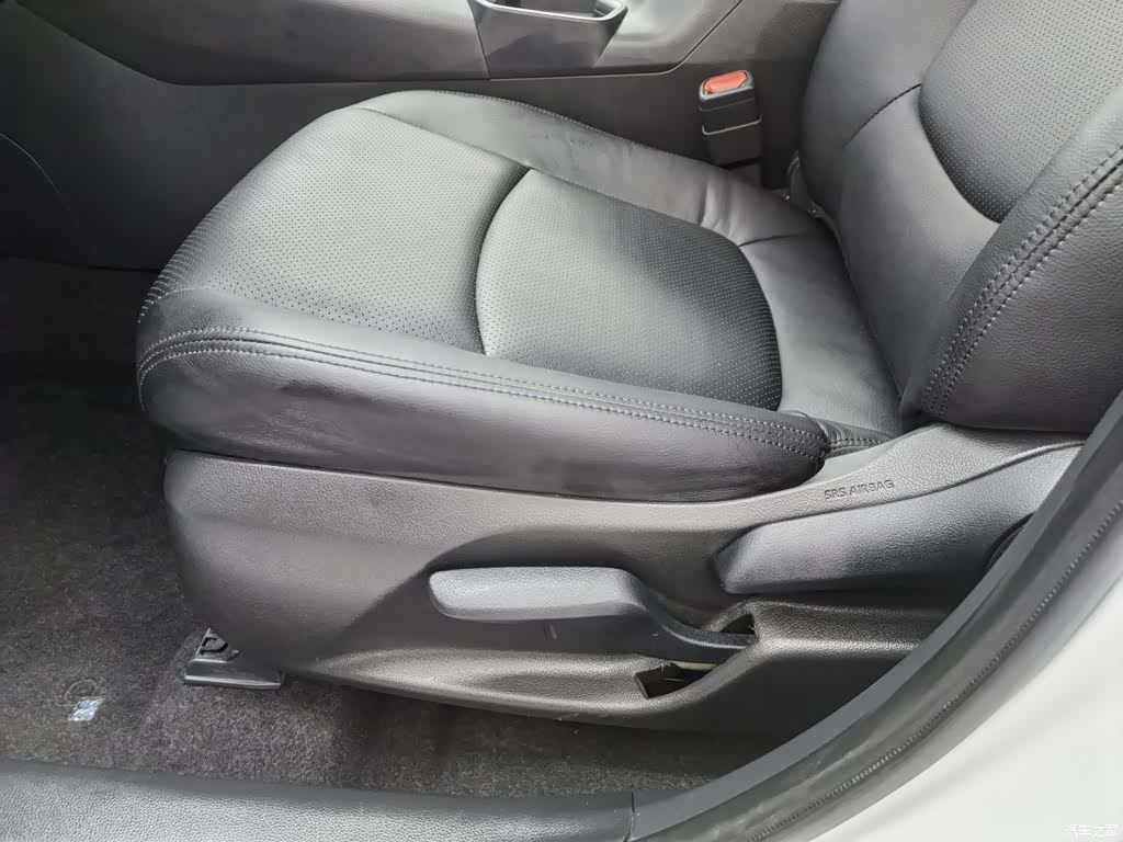 Toyota RAV4, 2021 20