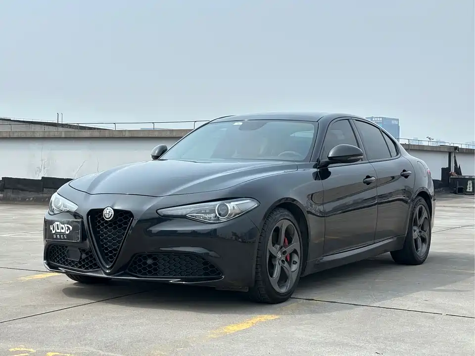 Alfa Romeo Giulia