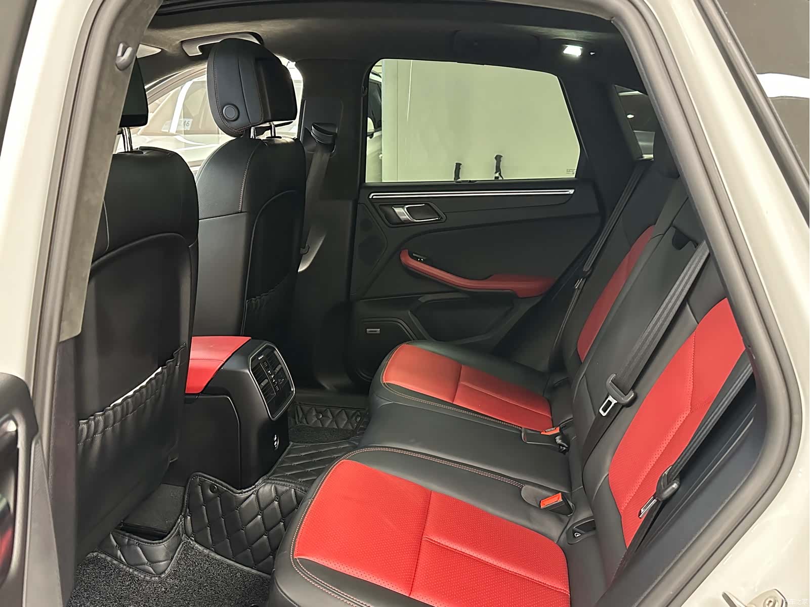 Porsche Macan, 2022 15