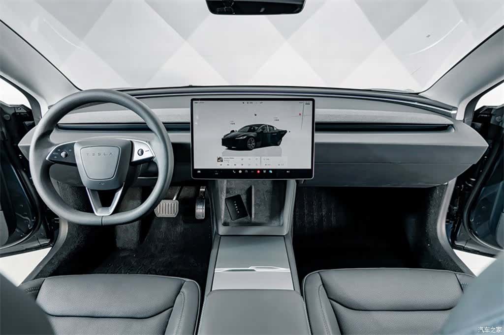 Tesla Model 3, 2024 13