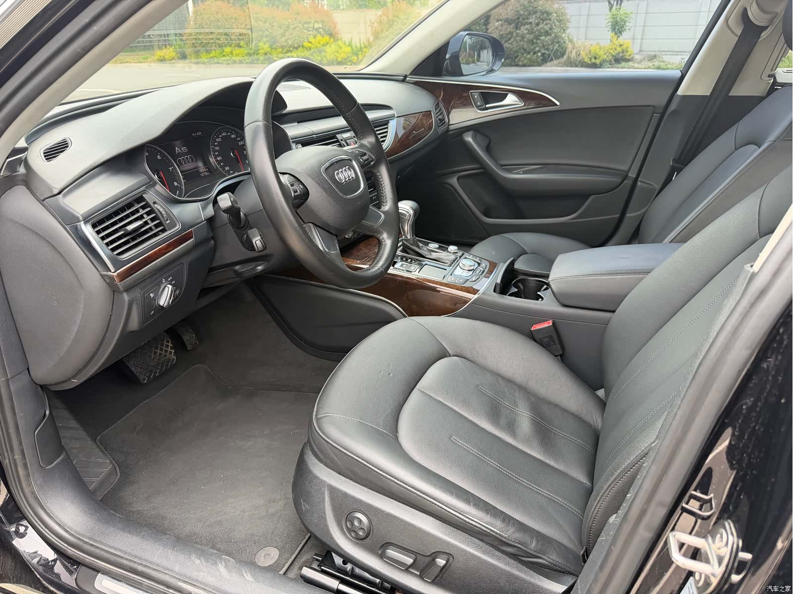 Audi A6L, 2013 18
