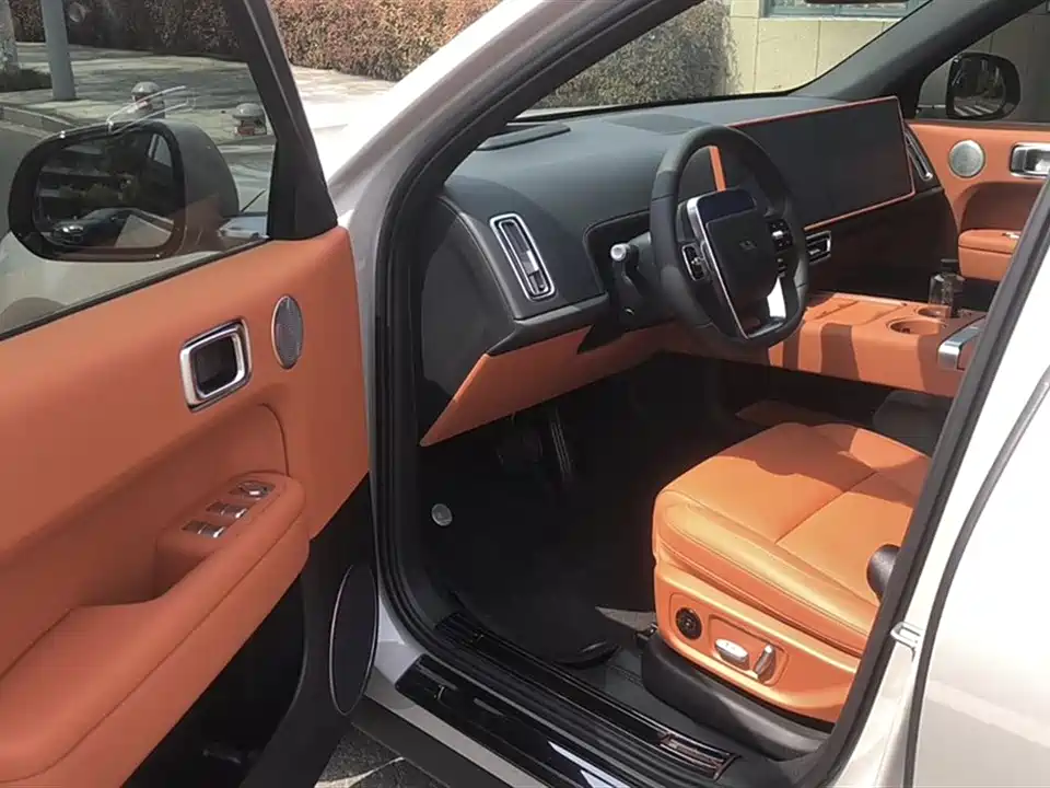 Li Auto Ideal L6
