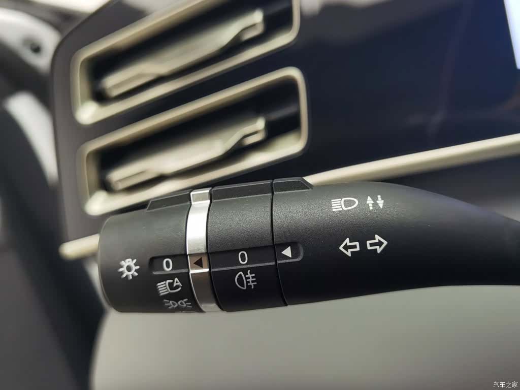 BYD Qin, 2025 21