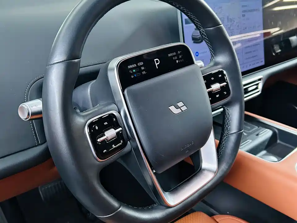 Li Auto Ideal L6