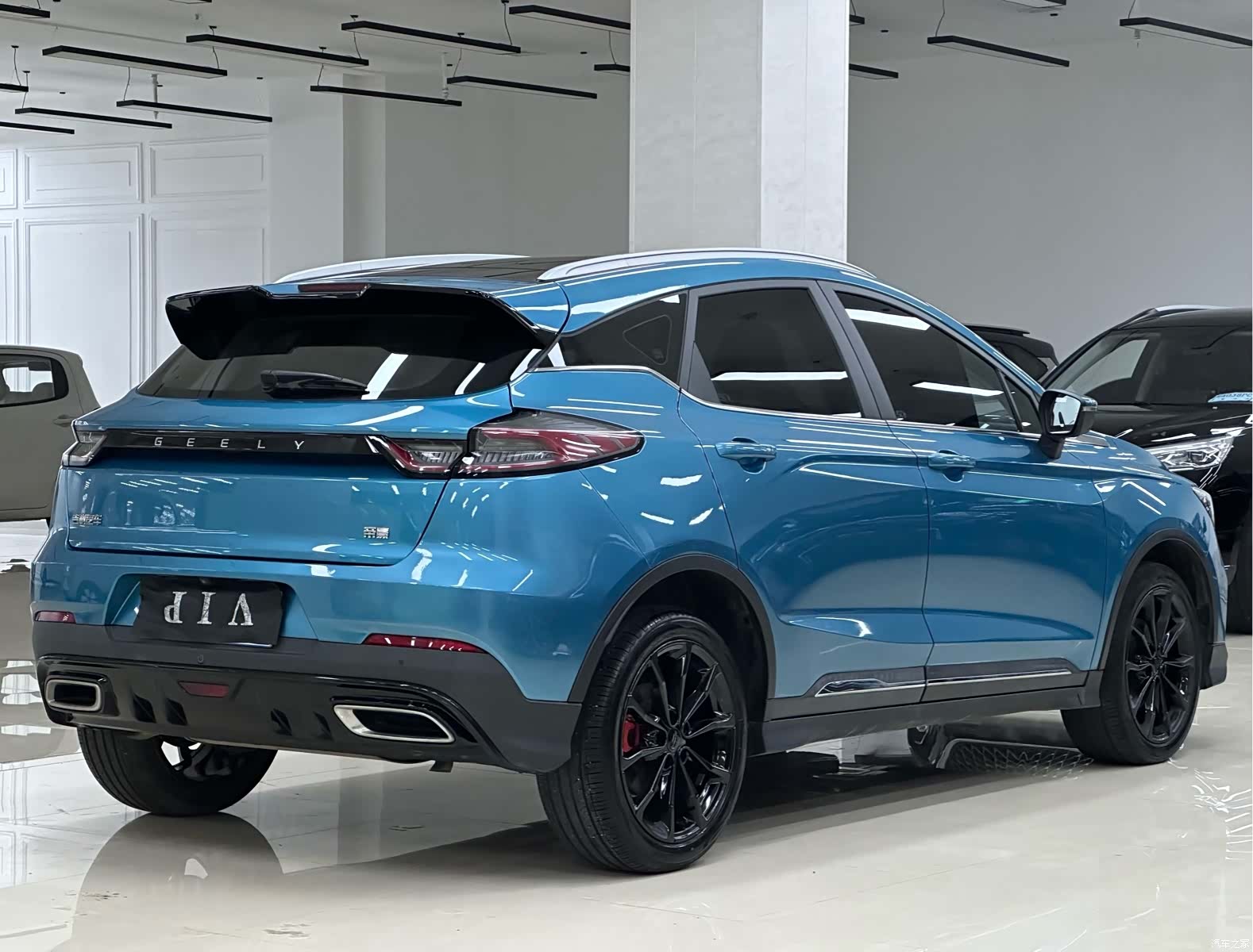 Geely Emgrand, 2022 3