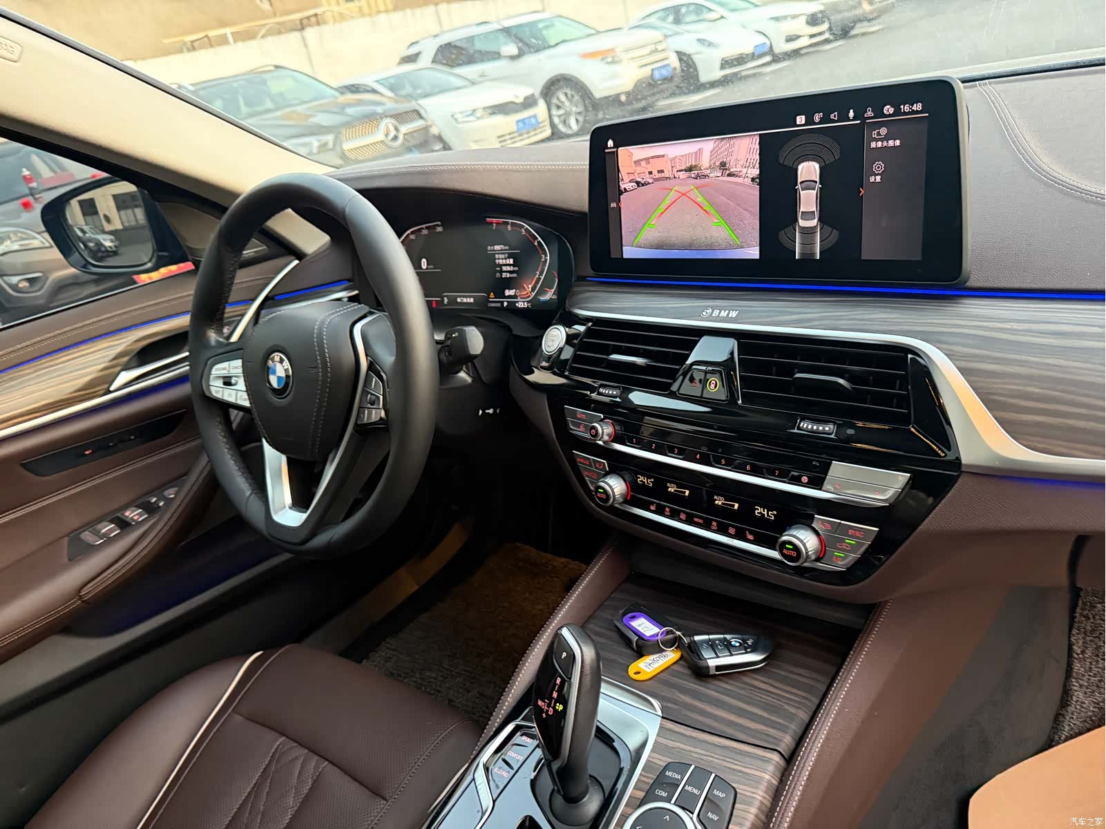 BMW 5 Series, 2022 21
