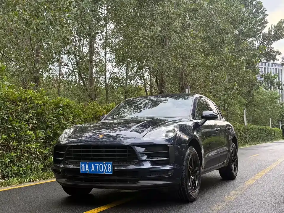 Porsche Macan
