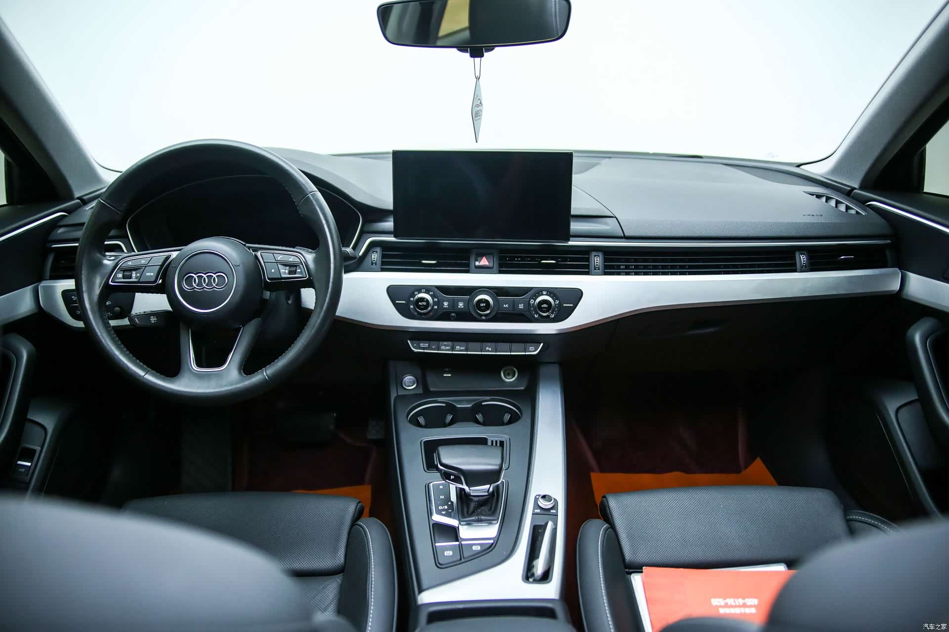 Audi A4L, 2021 37