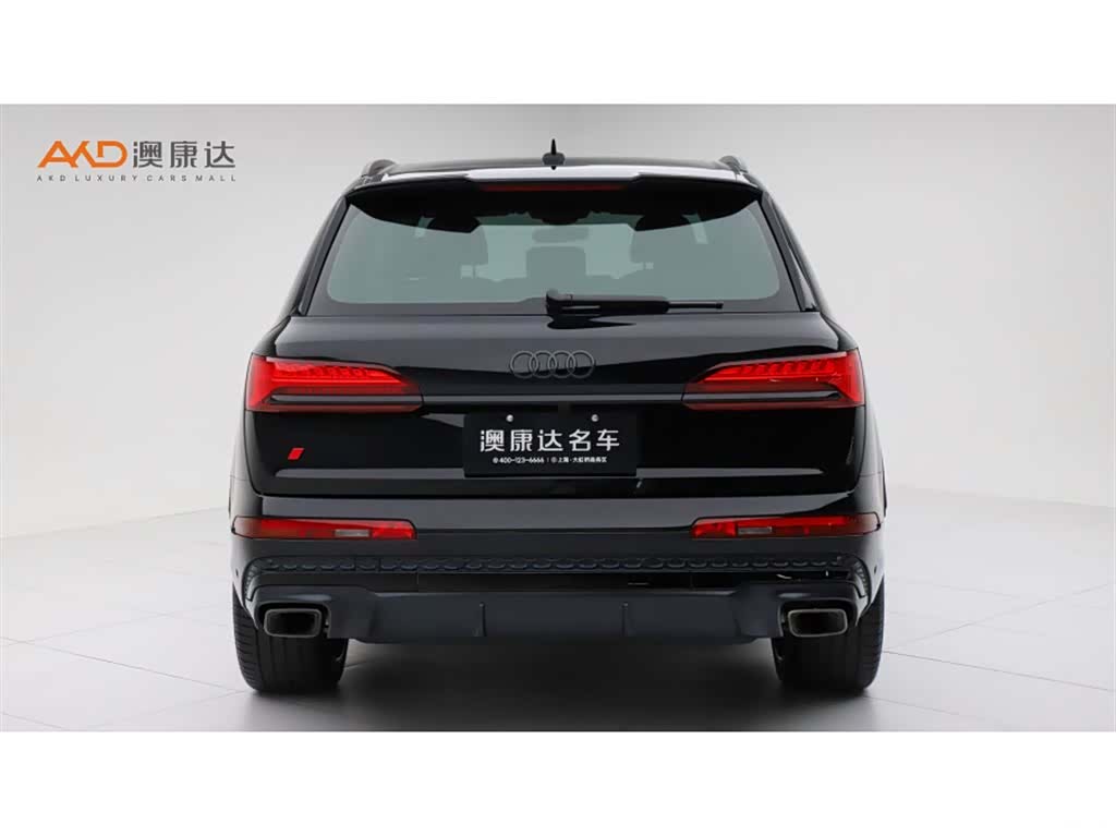 Audi Q7, 2025 4