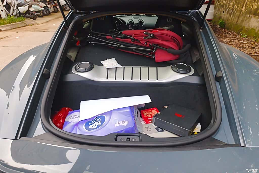 Porsche Cayman, 2018 4