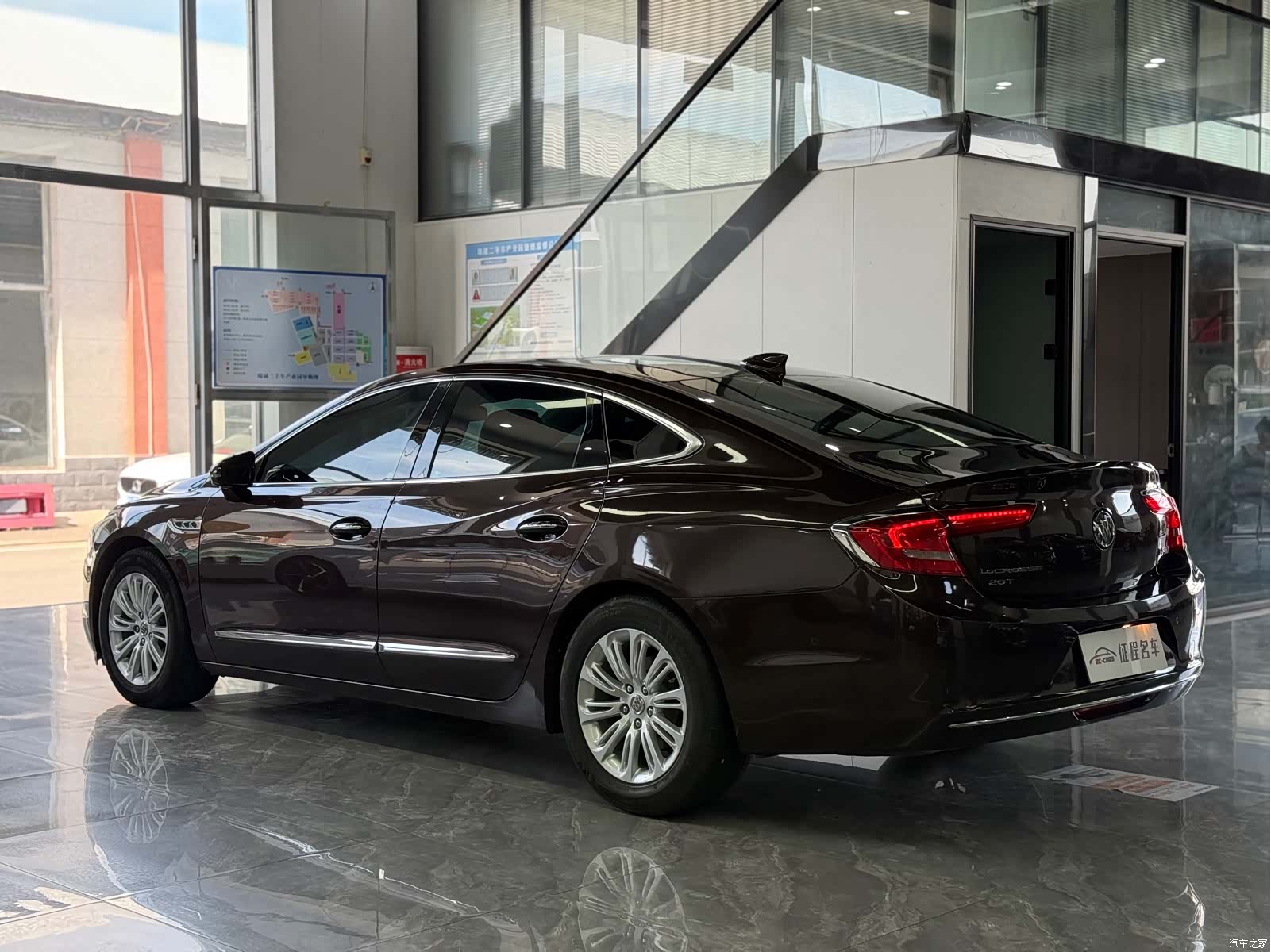 Buick LaCrosse, 2016 все фото