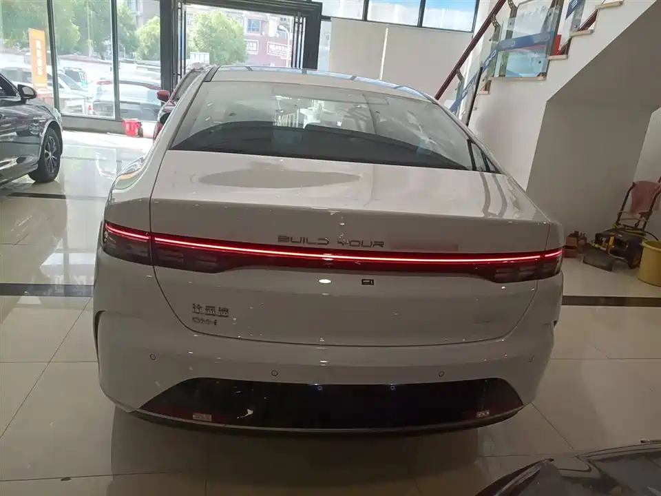 BYD Destroyer 05 BYD Destroyer 05