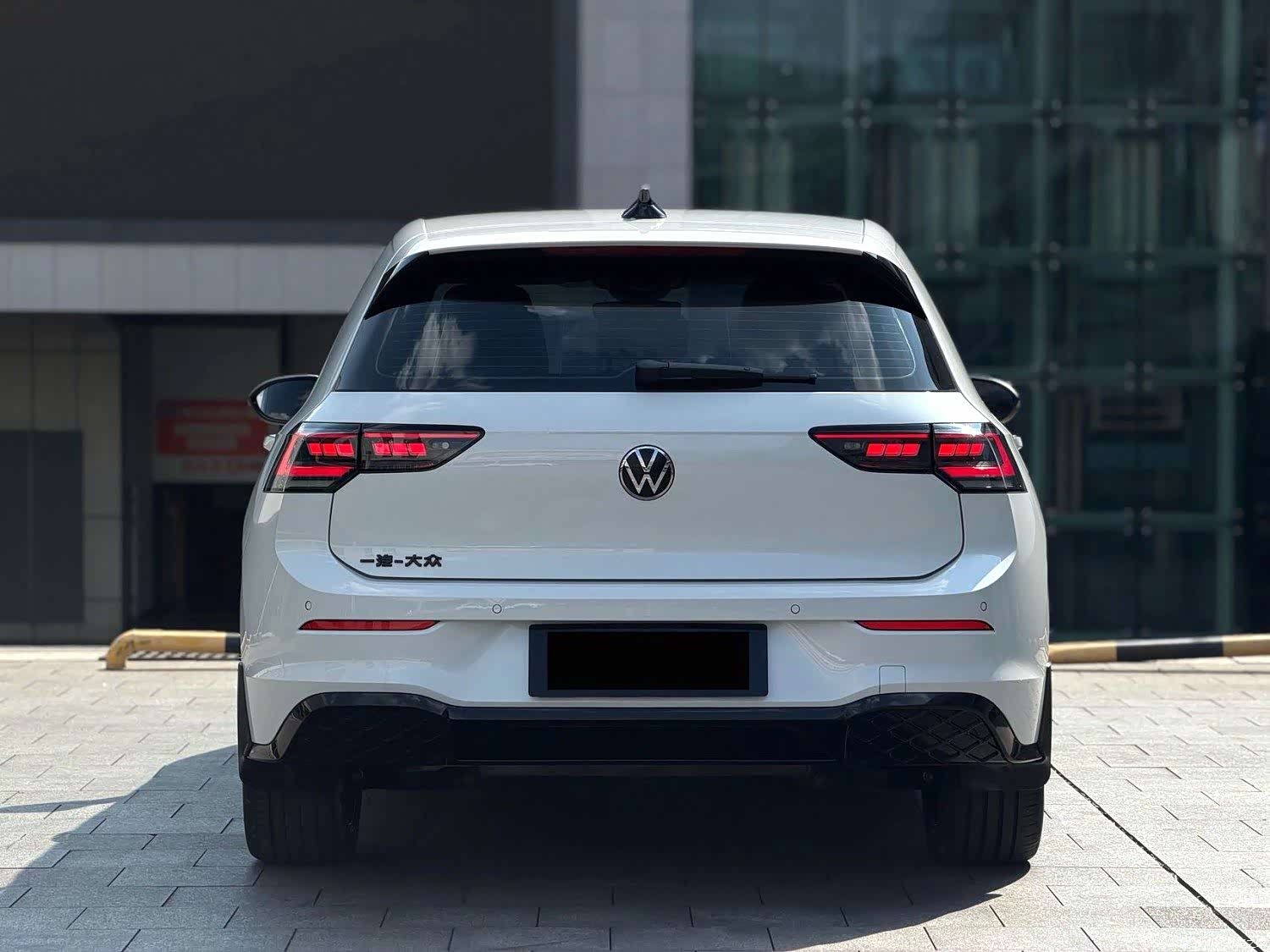 Volkswagen Golf, 2025 9