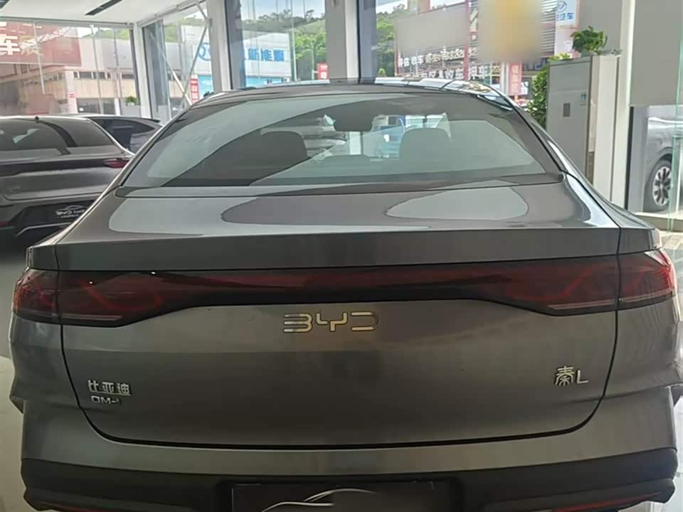 BYD Qin L