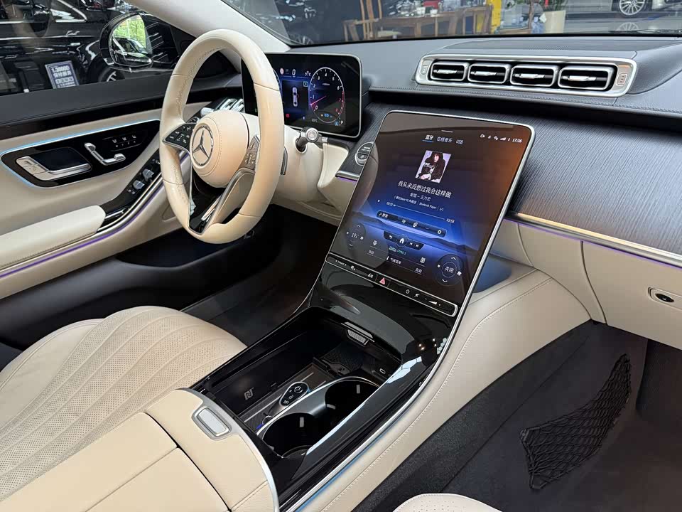 Mercedes-Benz S-class