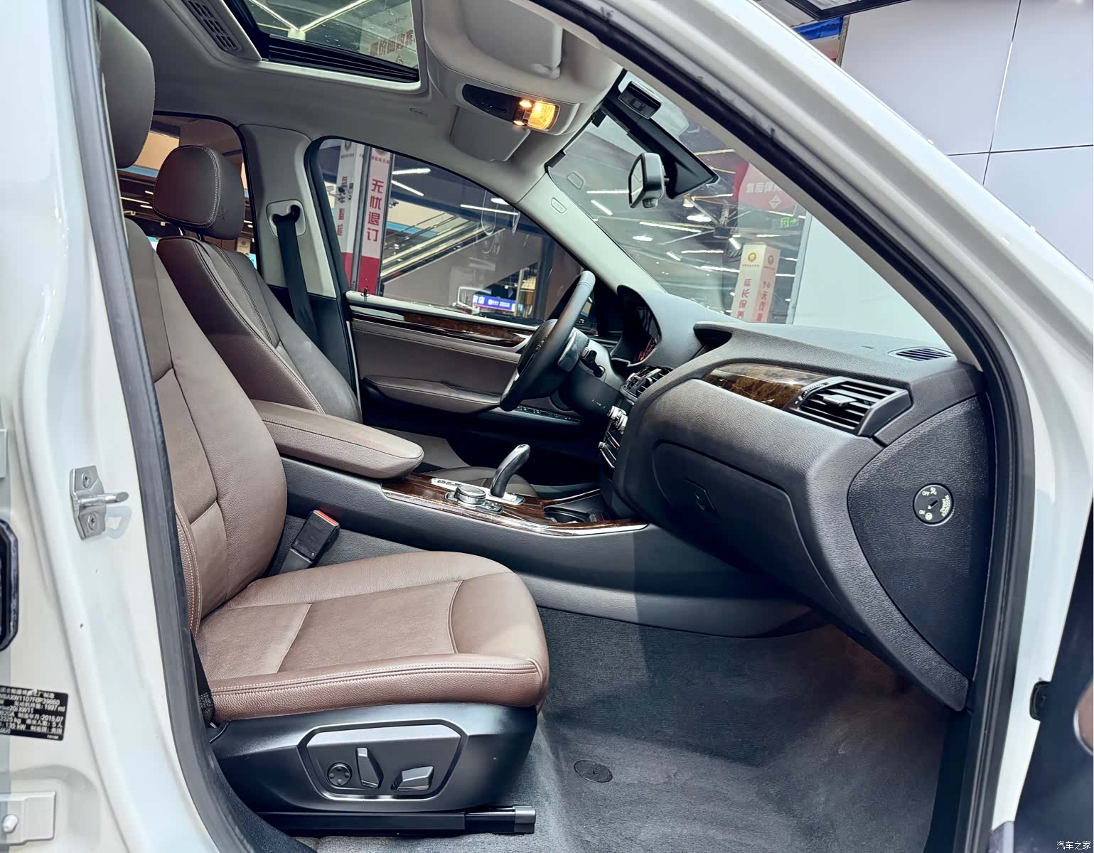 BMW X4, 2015 16