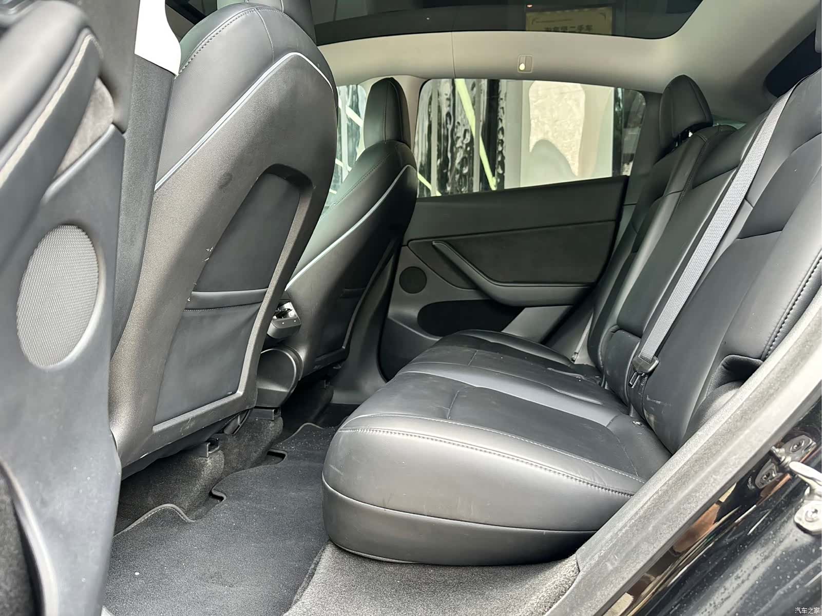 Tesla Model Y, 2022 8