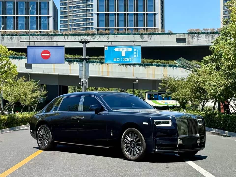Rolls-Royce Phantom